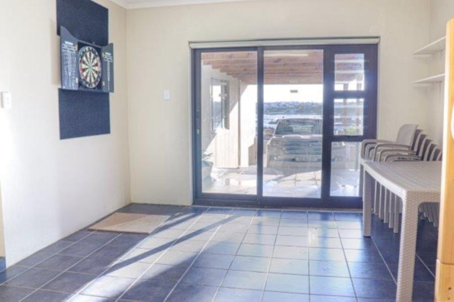 To Let 3 Bedroom Property for Rent in Onrus Western Cape